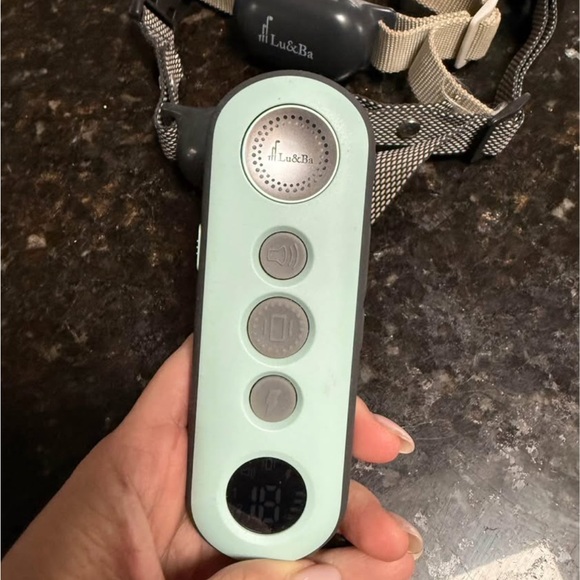 Training collars - Picture 3 of 5